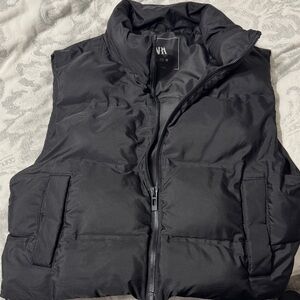 Zara Black Puffer Vest